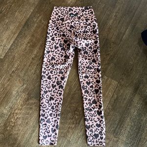 Beach Riot leggings. Pink & black leapord print. Size medium